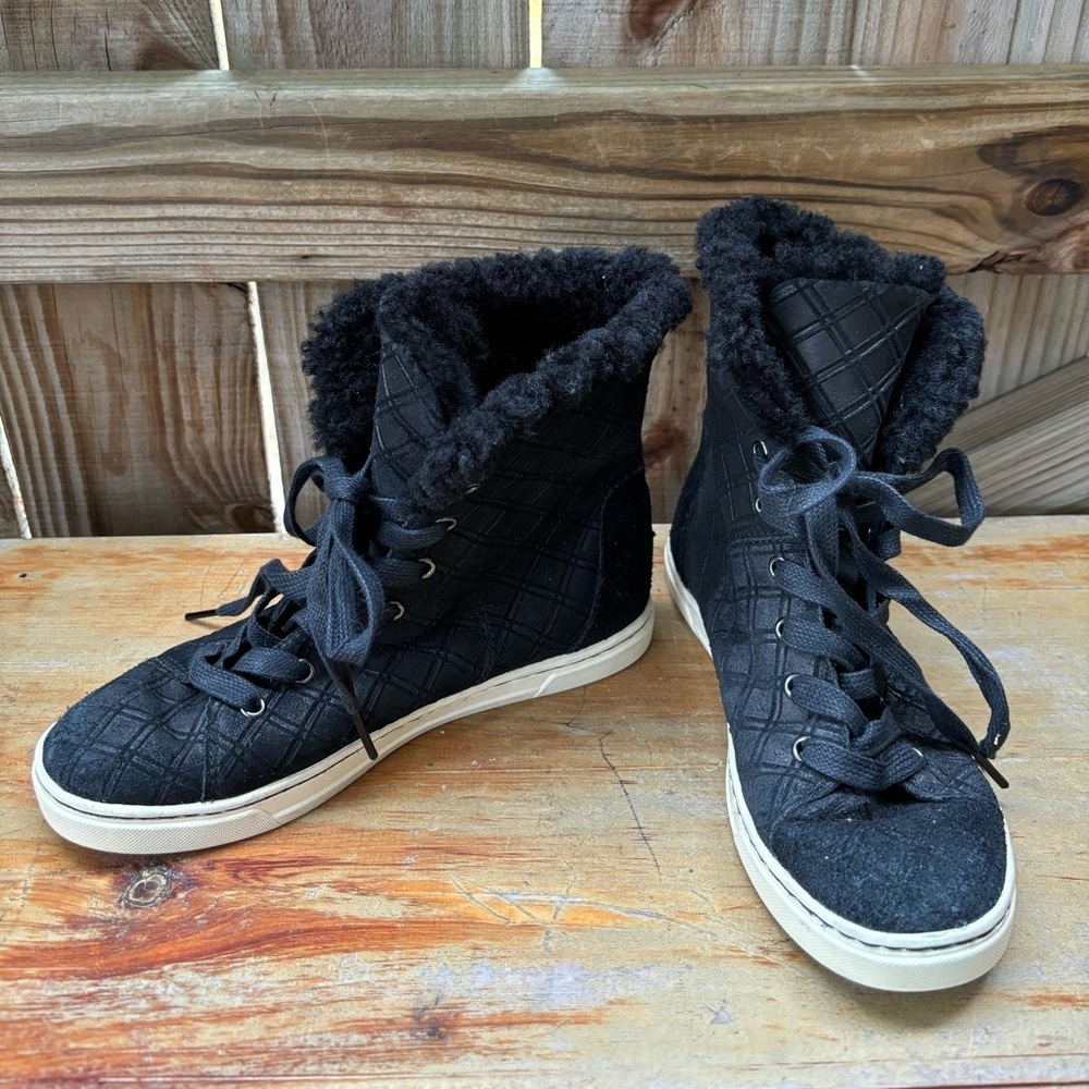 UGG Croft Double Diamond Black Suede Winter High Top Sneaker Lace Up Boot 5.5
